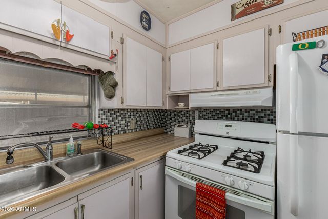 150 S Windsor -- A143, Mesa, AZ 85204