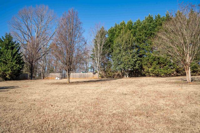 521 Quail Creek Road, Inman, SC 29349