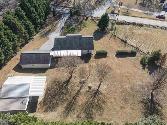 521 Quail Creek Road, Inman, SC 29349