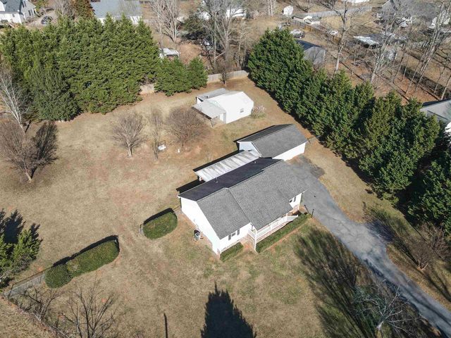 521 Quail Creek Road, Inman, SC 29349