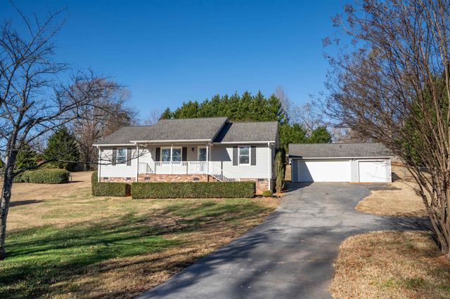 521 Quail Creek Road, Inman, SC 29349