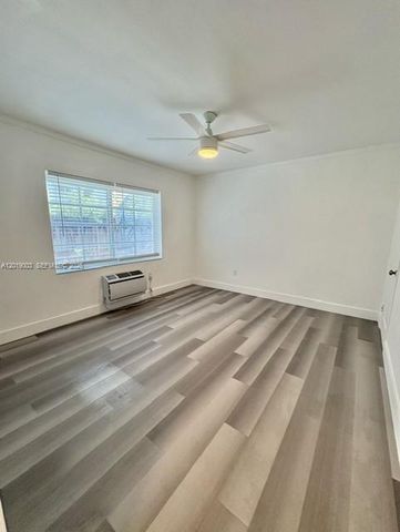 7445 Harding Ave 112, Miami Beach, FL 33141