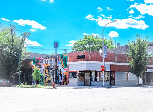 3701 W Chicago Street, Chicago, IL 60651