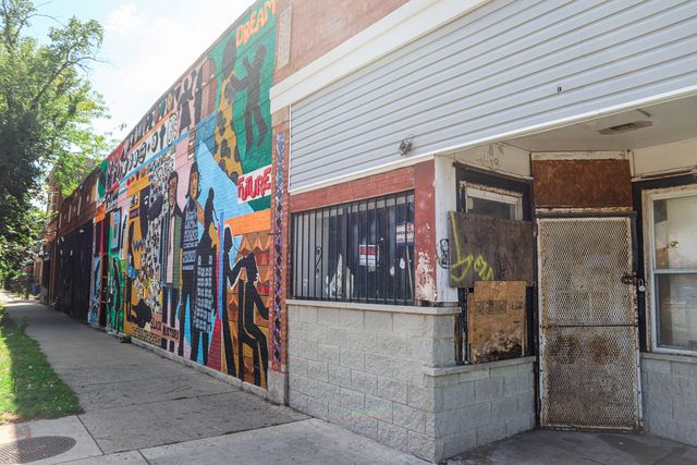 3701 W Chicago Street, Chicago, IL 60651