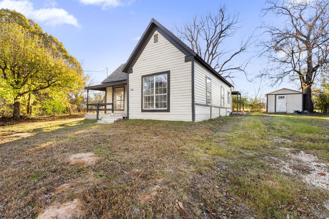 202 S Dunbar Lane, Emory, TX 75440