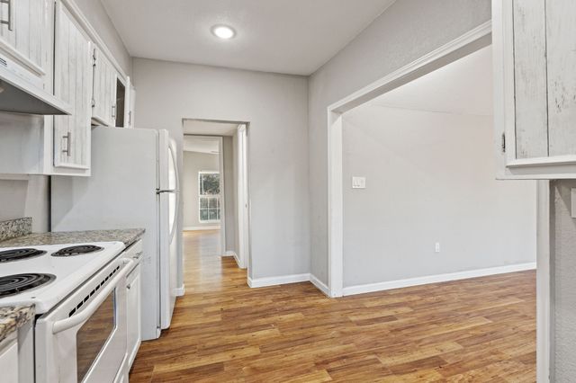 202 S Dunbar Lane, Emory, TX 75440