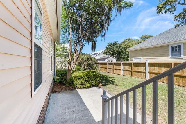 119 Berry Tree Dr., Pawleys Island, SC 29585