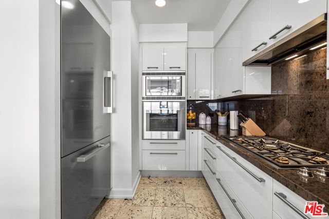 900 W Olympic Boulevard 36F, Los Angeles, CA 90015