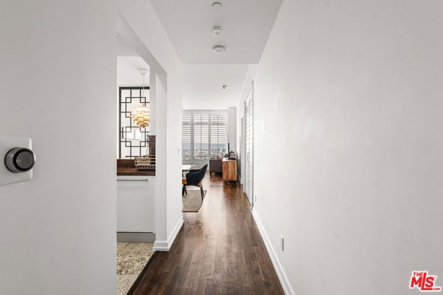 900 W Olympic Boulevard 36F, Los Angeles, CA 90015