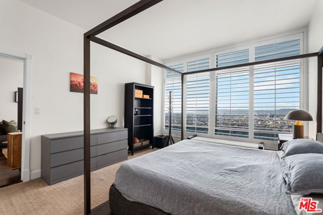 900 W Olympic Boulevard 36F, Los Angeles, CA 90015