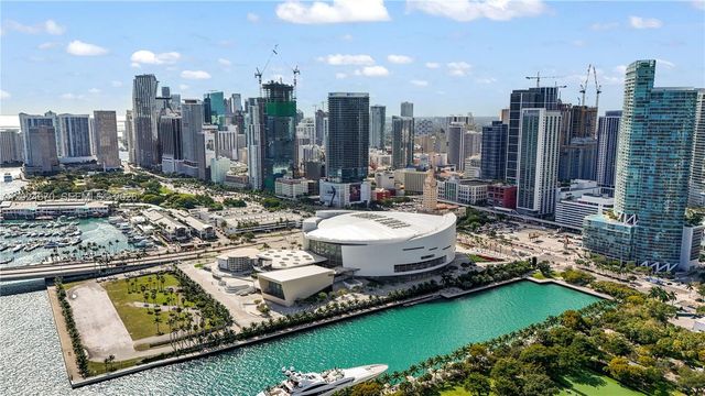 398 NE 5th St 2310, Miami, FL 33132