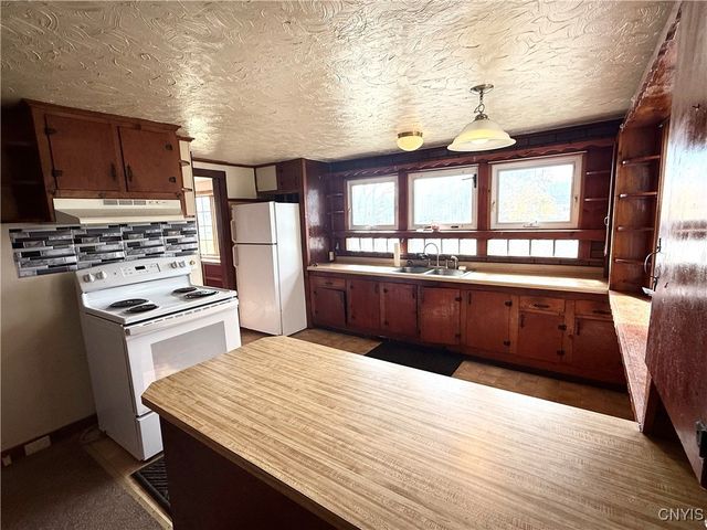 105 Willard Street, Herkimer, NY 13350