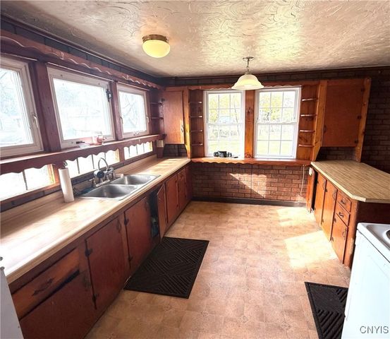 105 Willard Street, Herkimer, NY 13350