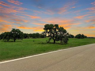97 Summit Ridge TRL, Johnson City, TX 78636