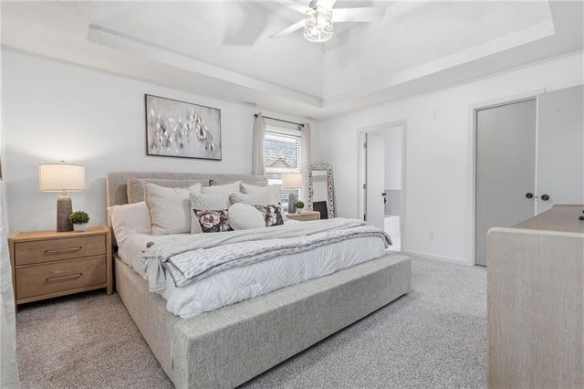 10809 W 76th Street, Overland Park, KS 66214