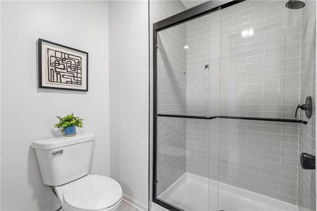 10809 W 76th Street, Overland Park, KS 66214