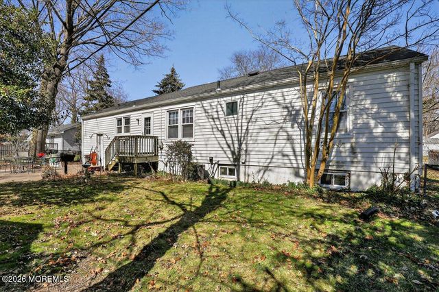 4 Keleigh Place, Ocean Twp, NJ 07712