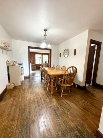 426 W Cave Springs AVe, El Dorado, KS 67042