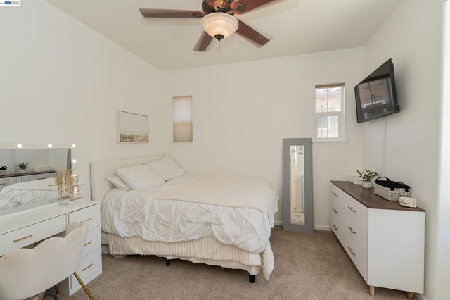172 W Erics Way, Mountain House, CA 95391
