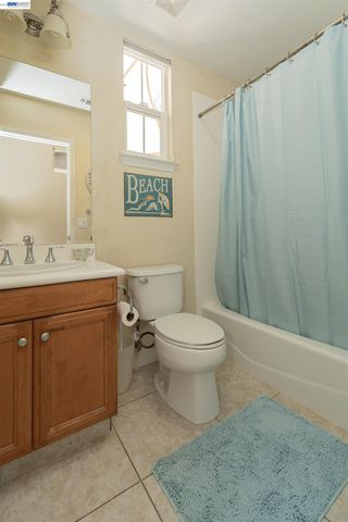 172 W Erics Way, Mountain House, CA 95391