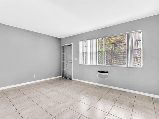 2915 Plunkett Street 5d, Hollywood, FL 33020
