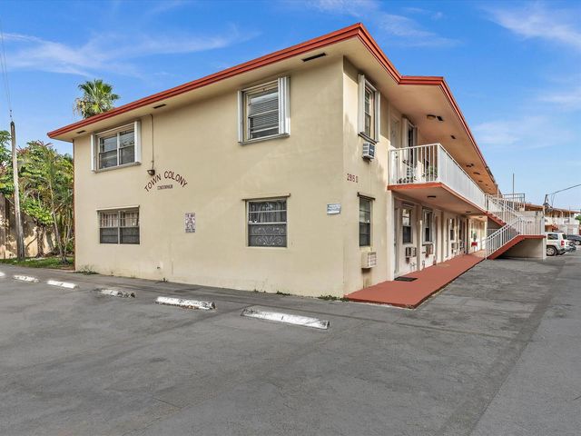 2915 Plunkett Street 5d, Hollywood, FL 33020