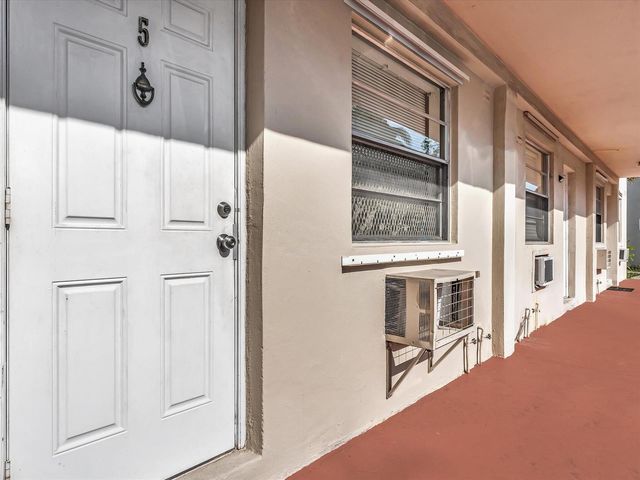 2915 Plunkett Street 5d, Hollywood, FL 33020