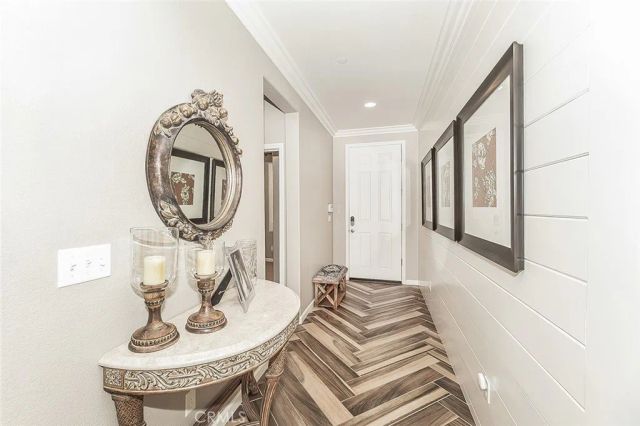 7076 N Cedar Hill Drive, Fresno, CA 93722