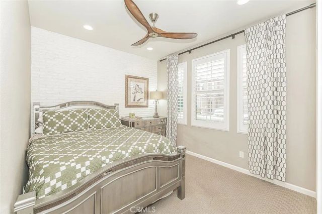 7076 N Cedar Hill Drive, Fresno, CA 93722