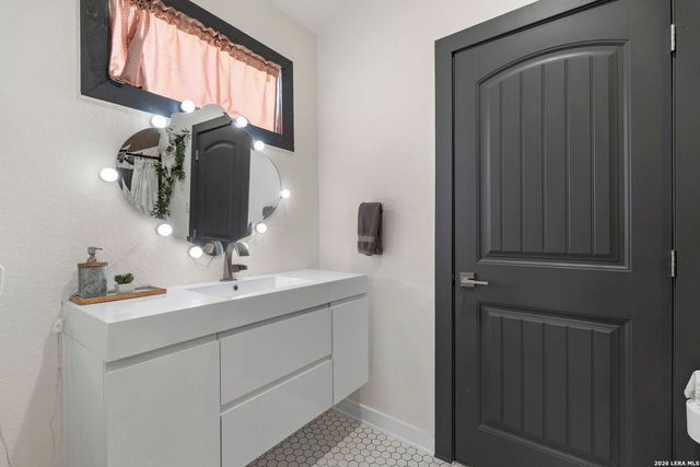 340 UTAH ST, San Antonio, TX 78210
