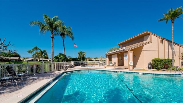 6507 HERITAGE LANE 2605, Bradenton, FL 34209