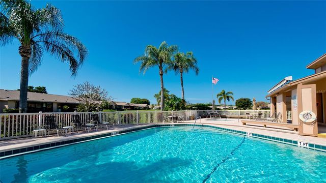 6507 HERITAGE LANE 2605, Bradenton, FL 34209