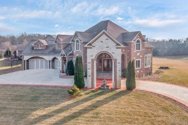 277 Brittany Lane, Saline, MI 48176