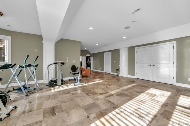 277 Brittany Lane, Saline, MI 48176