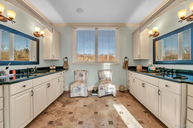 277 Brittany Lane, Saline, MI 48176