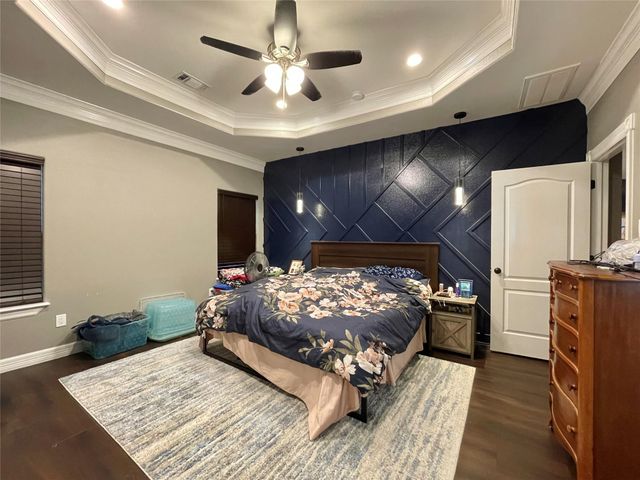 218 N Avenue A, Freeport, TX 77541