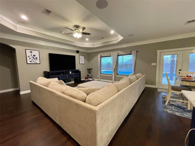 218 N Avenue A, Freeport, TX 77541