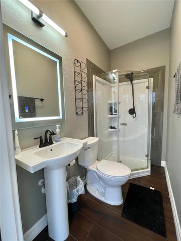 218 N Avenue A, Freeport, TX 77541