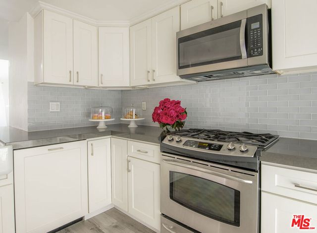 38 Sea Island Drive, Newport Beach, CA 92660