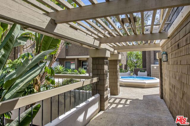 38 Sea Island Drive, Newport Beach, CA 92660