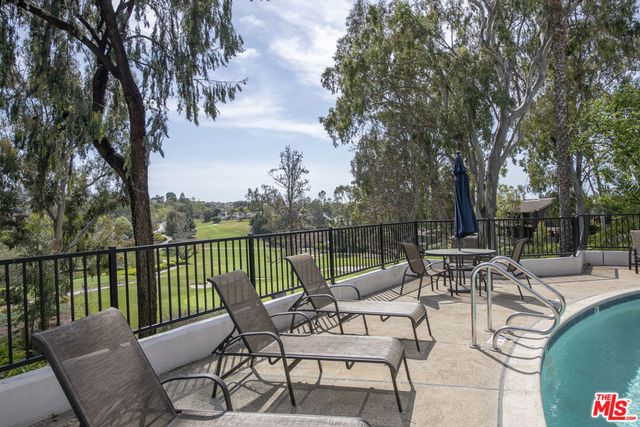 38 Sea Island Drive, Newport Beach, CA 92660