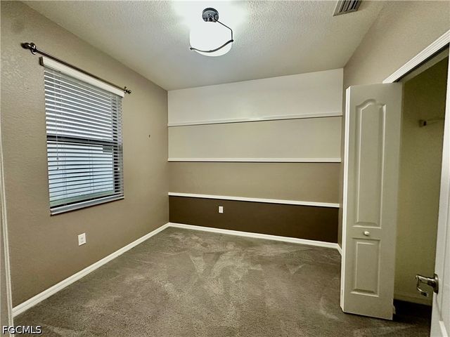 12952 Broomfield LN, Fort Myers, FL 33913