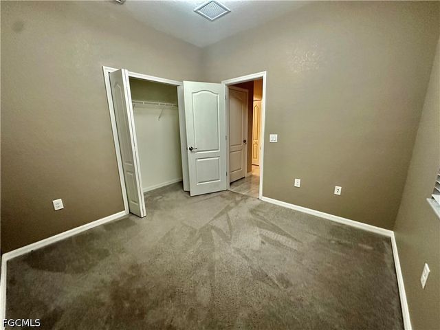 12952 Broomfield LN, Fort Myers, FL 33913