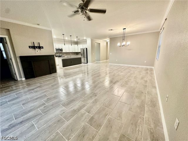 12952 Broomfield LN, Fort Myers, FL 33913