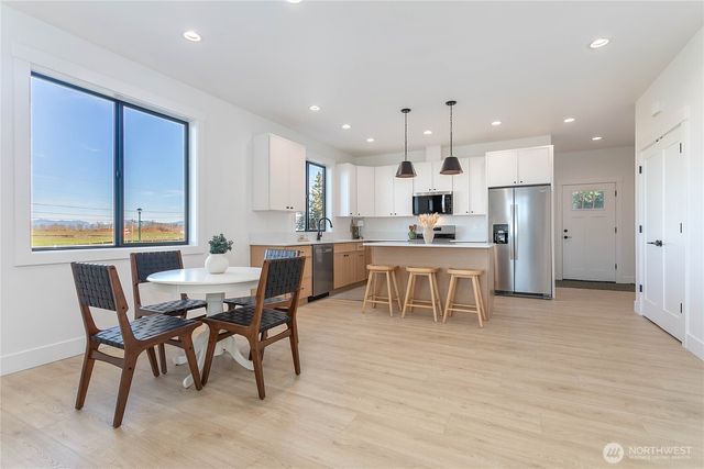 1005 Night Hawk Way, Everson, WA 98247