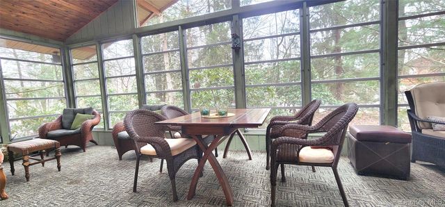 63 Pebble Path, Rock Hill, NY 12775