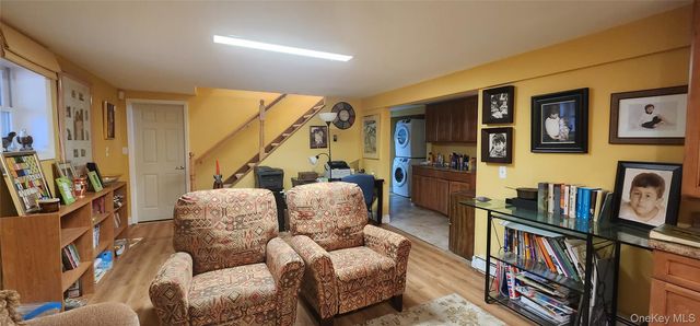 63 Pebble Path, Rock Hill, NY 12775