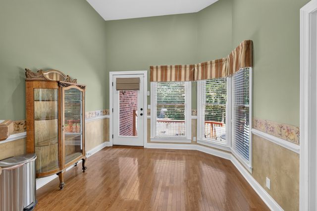 1135 Stirlingshire Dr, Hendersonville, TN 37075