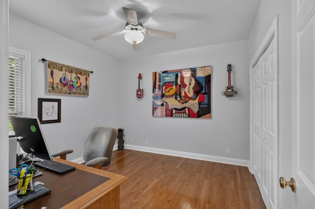 1135 Stirlingshire Dr, Hendersonville, TN 37075
