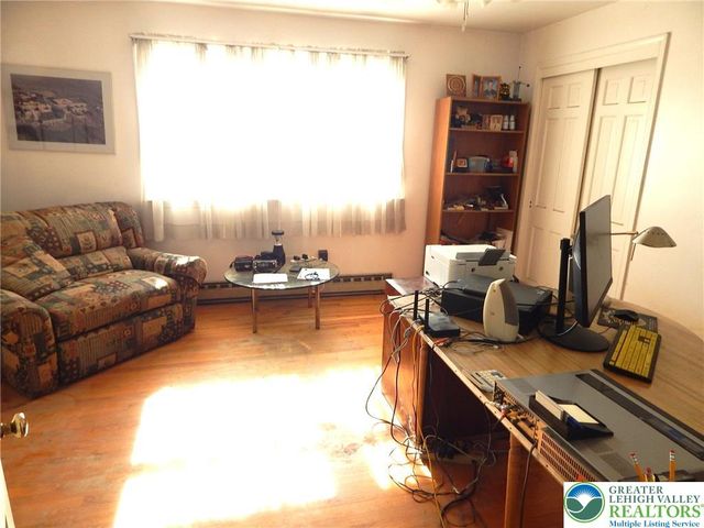 2035 Elbow Lane, Lower Macungie Twp, PA 18103